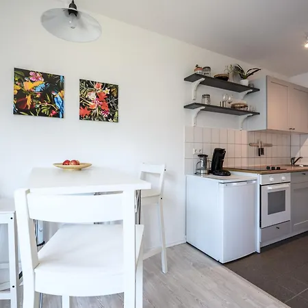 Apartment Helles Mit Parkplatz, Ruhig Und Zentrumsnah *