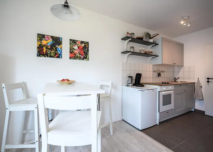 Apartment Helles Mit Parkplatz, Ruhig Und Zentrumsnah *