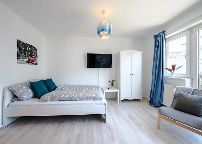 Helles Mit Parkplatz, Ruhig Und Zentrumsnah *