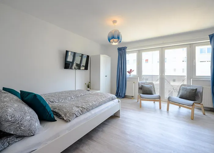 Helles Mit Parkplatz, Ruhig Und Zentrumsnah Apartment