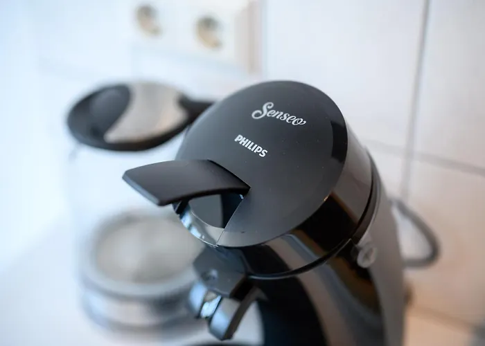 Helles Mit Parkplatz, Ruhig Und Zentrumsnah Lägenhet Magdeburg